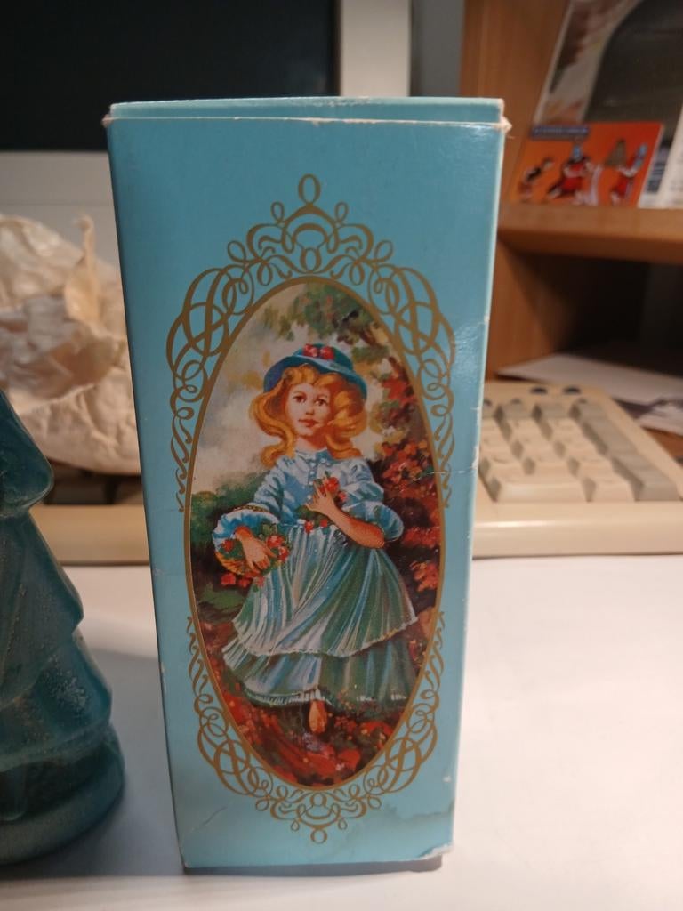 Vintage Avon cosmetics zeep little blue Girl, Verzamelen, Ophalen of Verzenden
