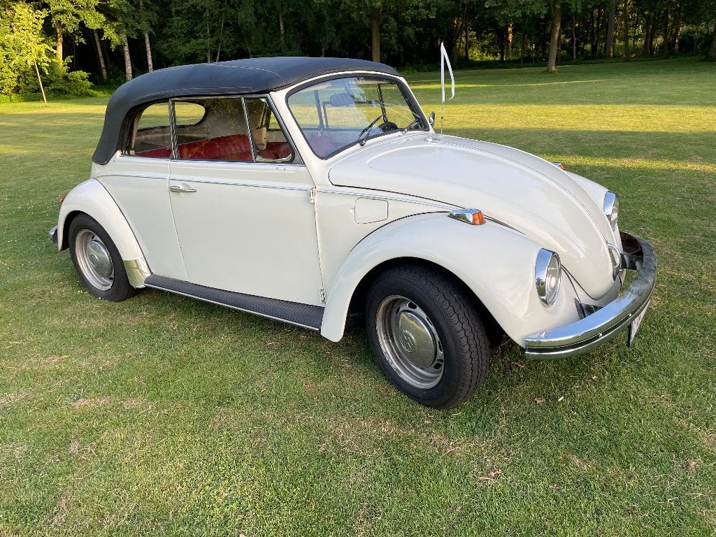 Oldtimer VW kever cabrio 1300 van 1969, foto 2