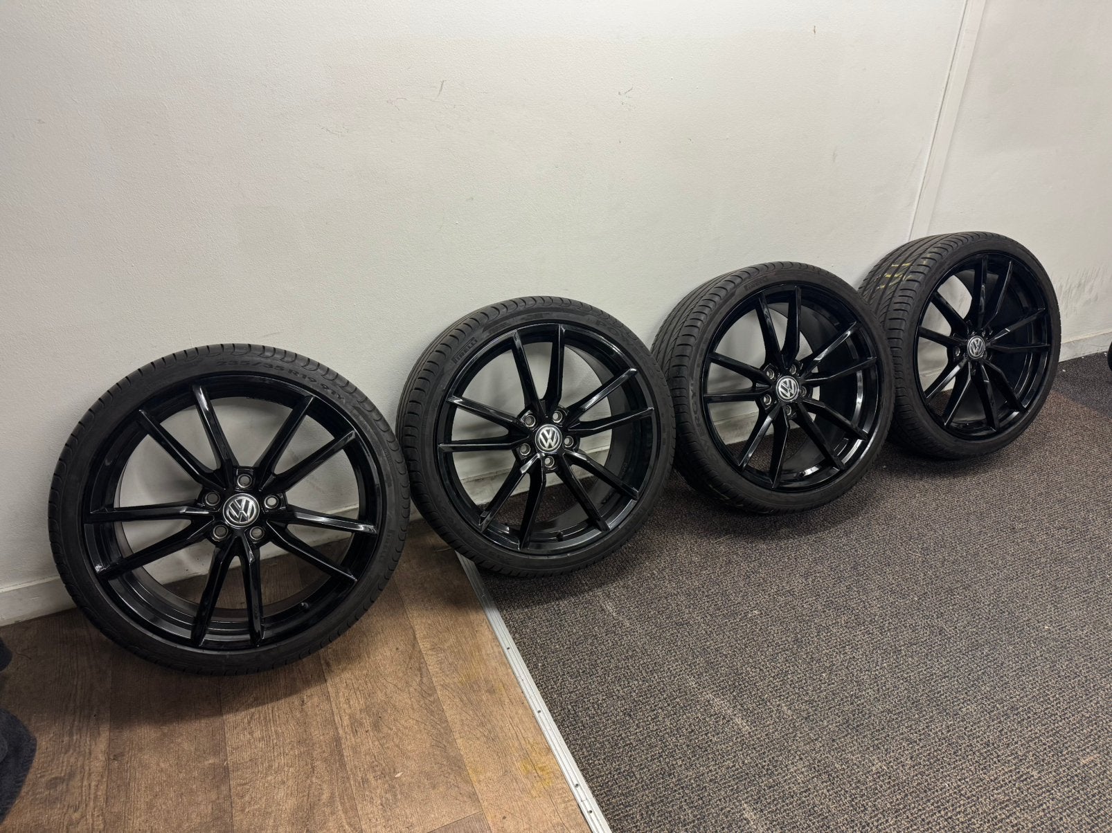 Originele VW GOLF 7R PRETORIA 19 inch 5x112 velgen, Auto-onderdelen, Ophalen, 19 inch, Velg(en)