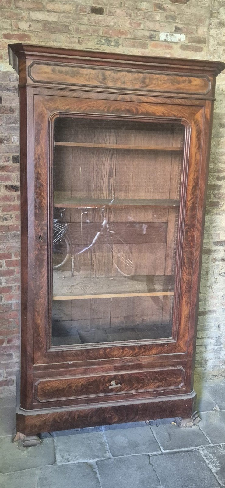 kast, Ophalen