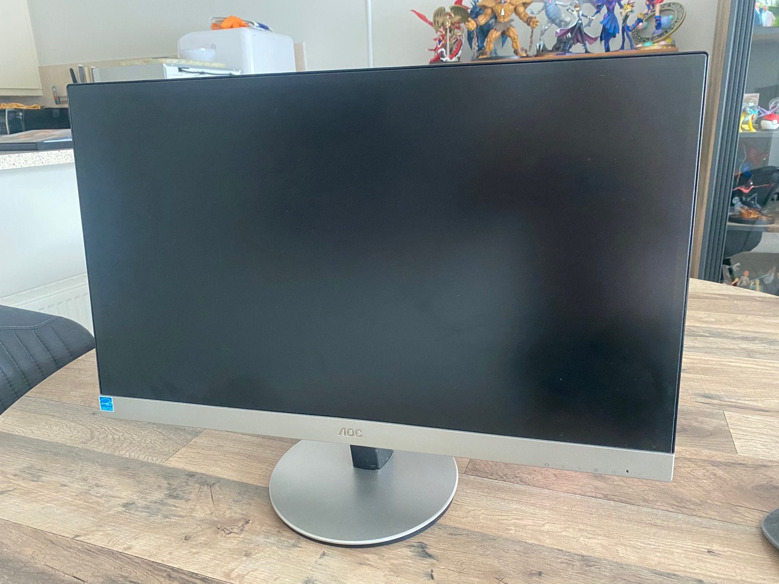27 inch AOC in Schelle, Ophalen, Zo goed als nieuw