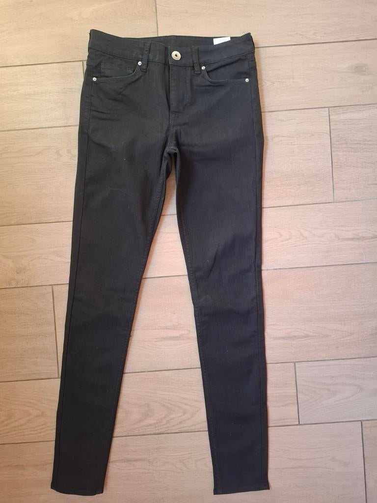 Neuf jeans pantalon noir léger 36 S H&M divided, Neuf, W28 - W29 (confection 36), H&M, Enlèvement ou Envoi