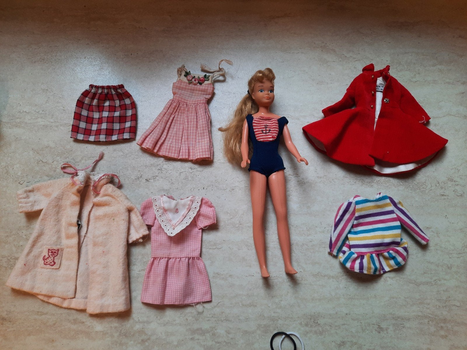 Vintage Malibu Skipper pop + zeldzame kleding, Verzamelen, Ophalen of Verzenden, Gebruikt, Pop