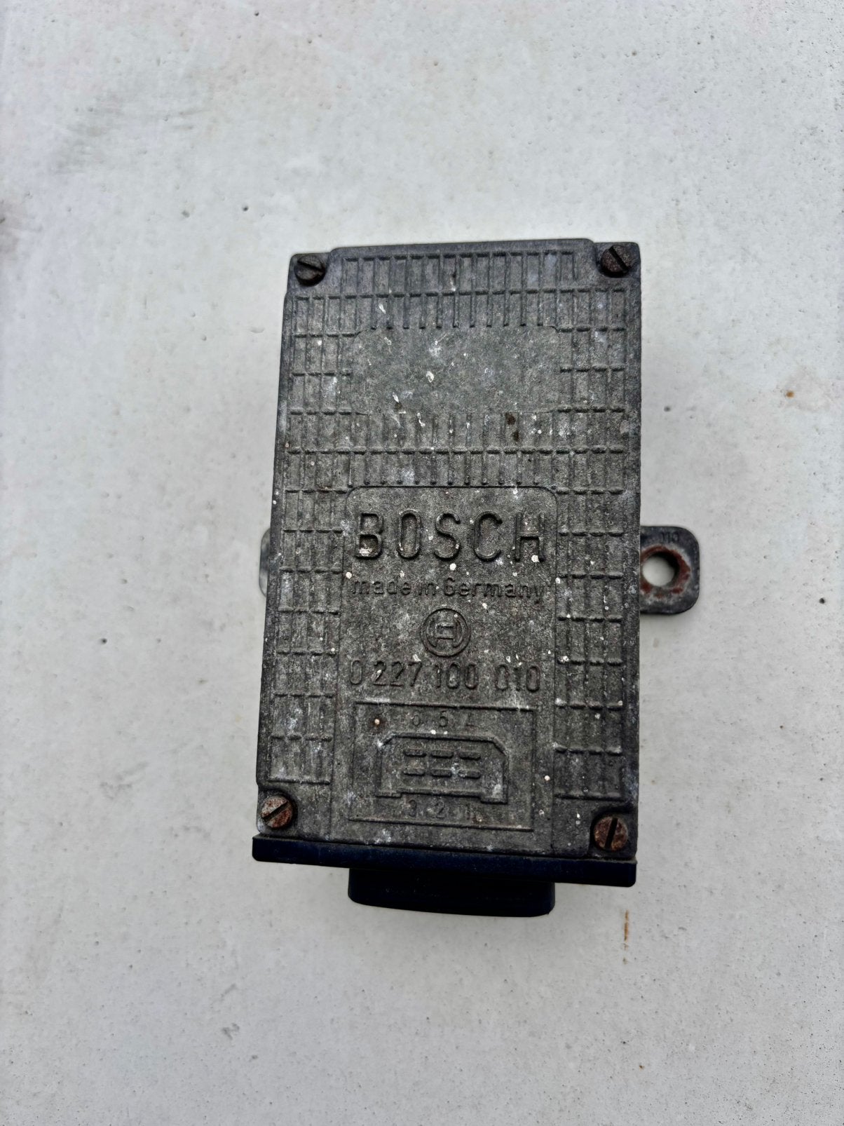 Boitier 0 227 100 010 allumage Bosch pour Porsche 924, Enlèvement ou Envoi, Porsche