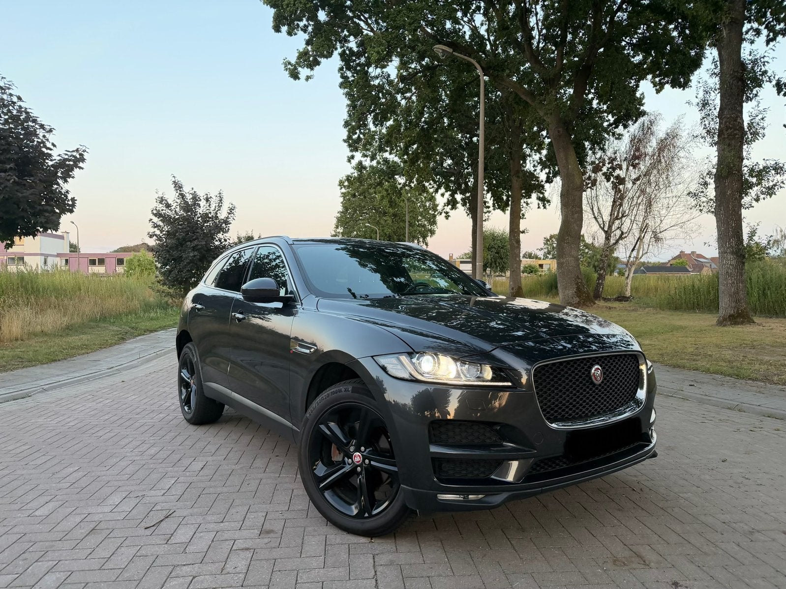 Jaguar F-Pace 4x4 AWD FULL OPTION, Auto's, Jaguar, Automaat, Dealer onderhouden, Leder, Diesel