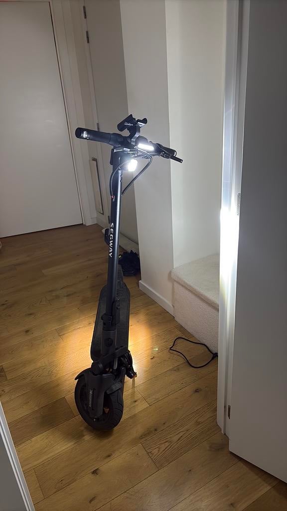 Trottinette g30 max, Fietsen en Brommers, Steps, Ophalen