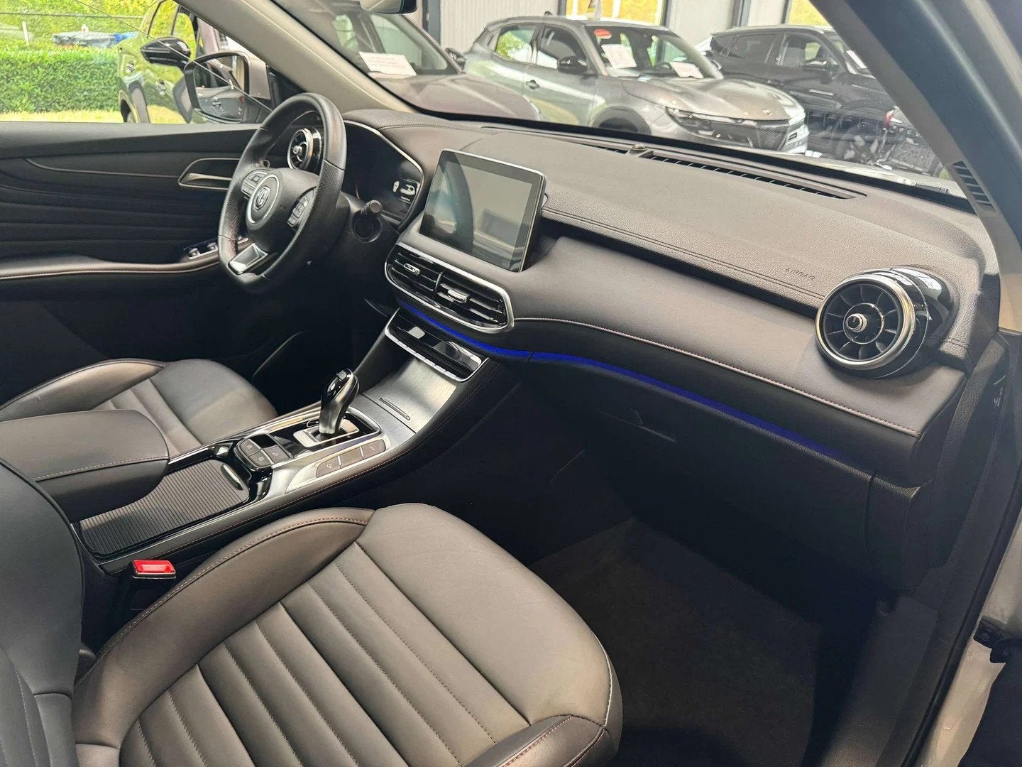 MG EHS EHS PHEV 1.5 Turbo Luxury/Navi/Pano/Leder/Carplay/1j, Autos, Argent ou Gris, Achat, Euro 6, Noir