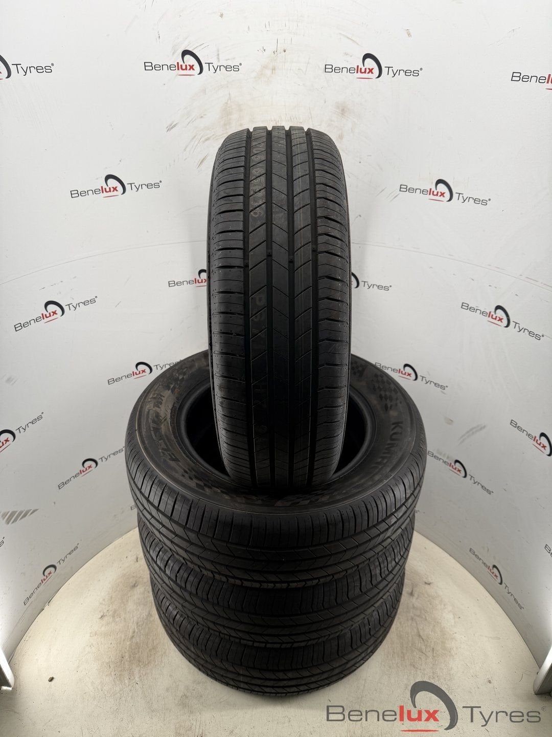 nieuw 205/65R16 95H Kumho Ecsta 205/65 R16 205/65/16 2056516, Auto-onderdelen, Banden en Velgen, Gebruikt, -, Band(en), Zomerbanden