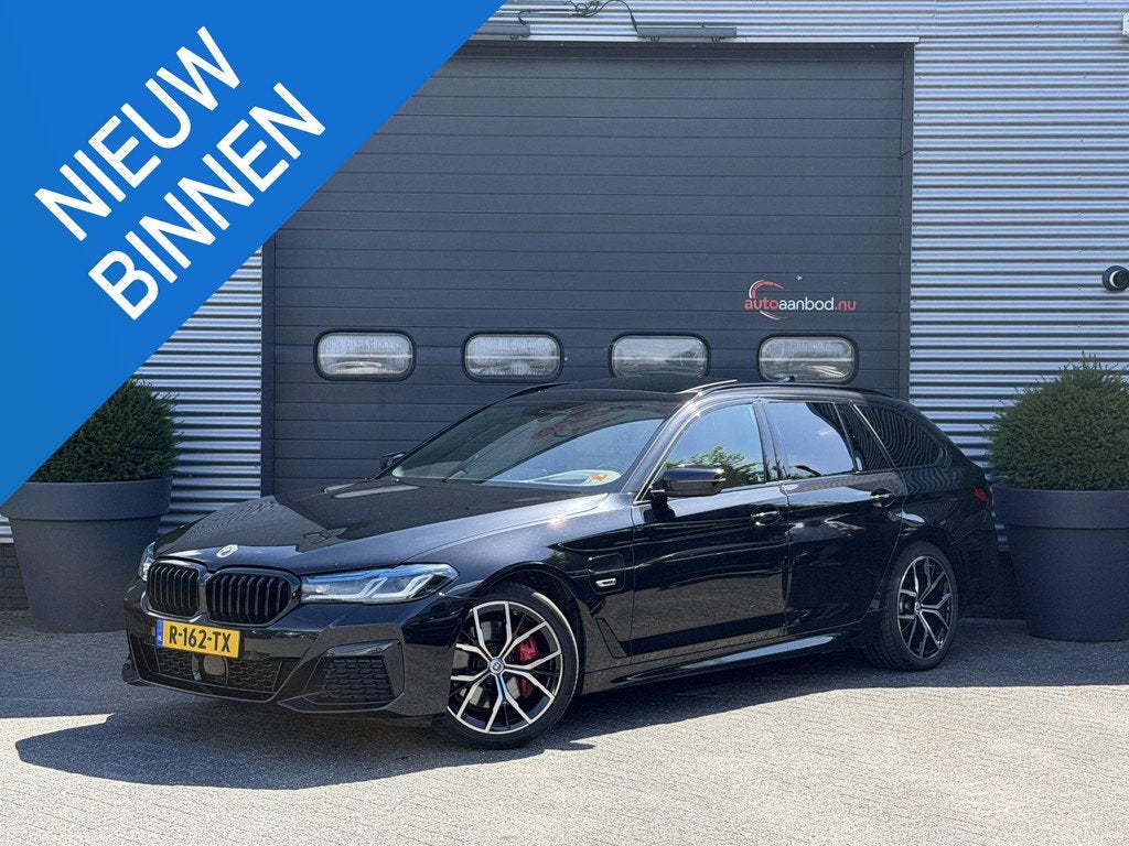 BMW 5 Serie Touring 530e M-Sport (automatique), Autos, 12 kWh, 215 kW, Noir, Automatique