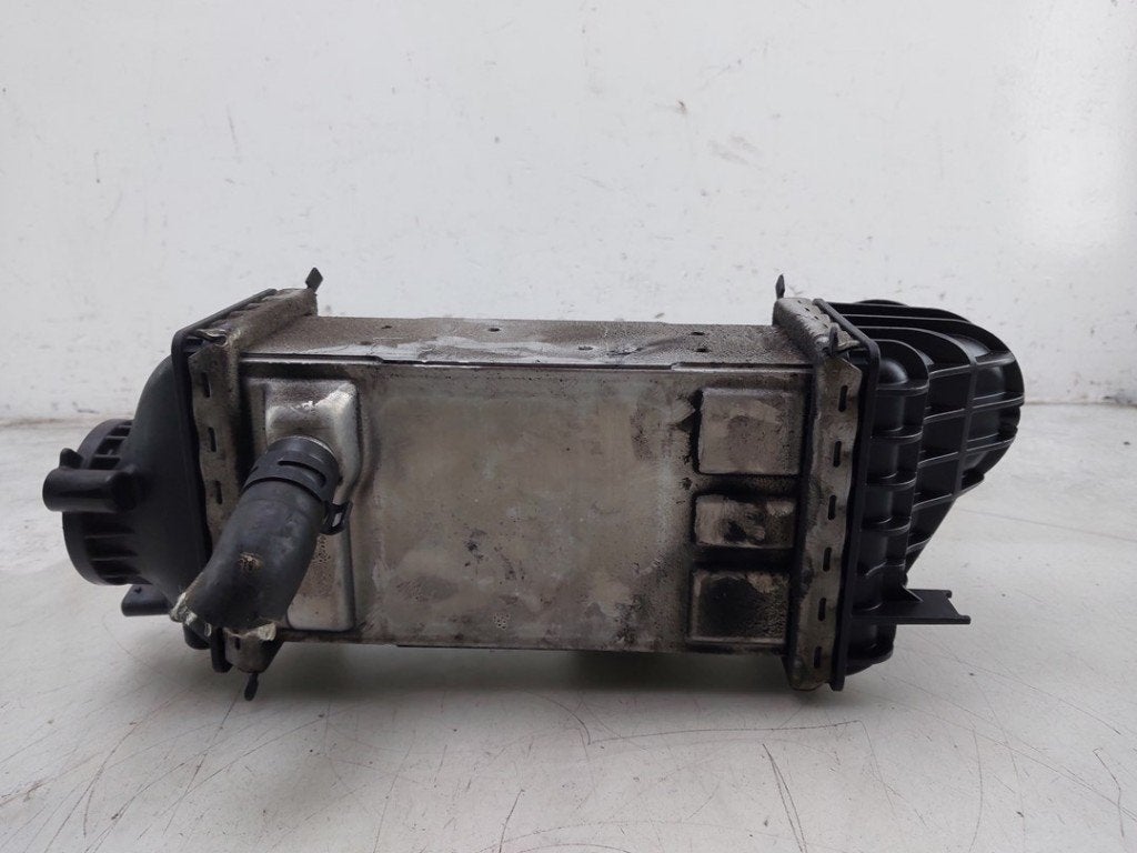 INTERCOOLER Volkswagen Golf VIII (CD1) (01-2019/11-2024), Volkswagen, Volkswagen AG, Utilisé, Kundenbetreuung@volkswagen.de