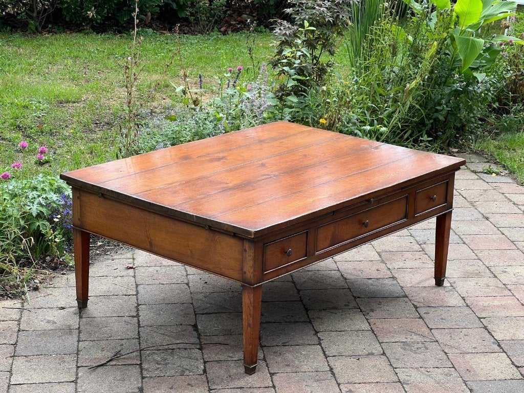 Koloniale houten salontafel – uitschuifbare laden en planken, Huis en Inrichting, Ophalen, Teakhout, Zo goed als nieuw, Koloniaal, Klassiek