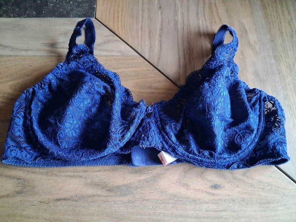bh blauw merk triumph  – maat eu 90b  / fr 105b – als nieuw, Kleding | Dames, Triumph, Ophalen of Verzenden, Blauw, BH