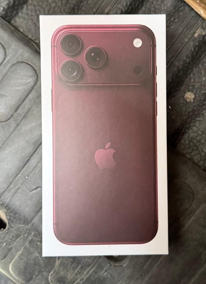 iPhone 18 pro max 1tb, Enlèvement ou Envoi, Comme neuf, IPhone 18 Pro