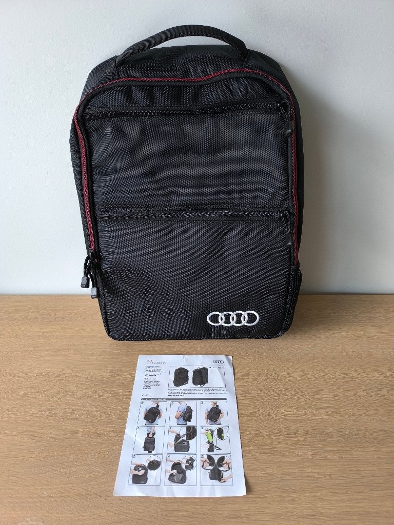 Nieuwe Audi Rugzak/ Crossbody (Origineel), Ophalen of Verzenden, Nieuw