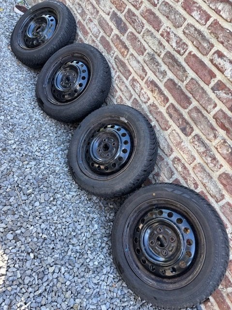 roues hiver 155/65 R14 Suzuki, Autos : Pièces & Accessoires, 14 pouces, Pneus hiver, 155 mm, Véhicule de tourisme