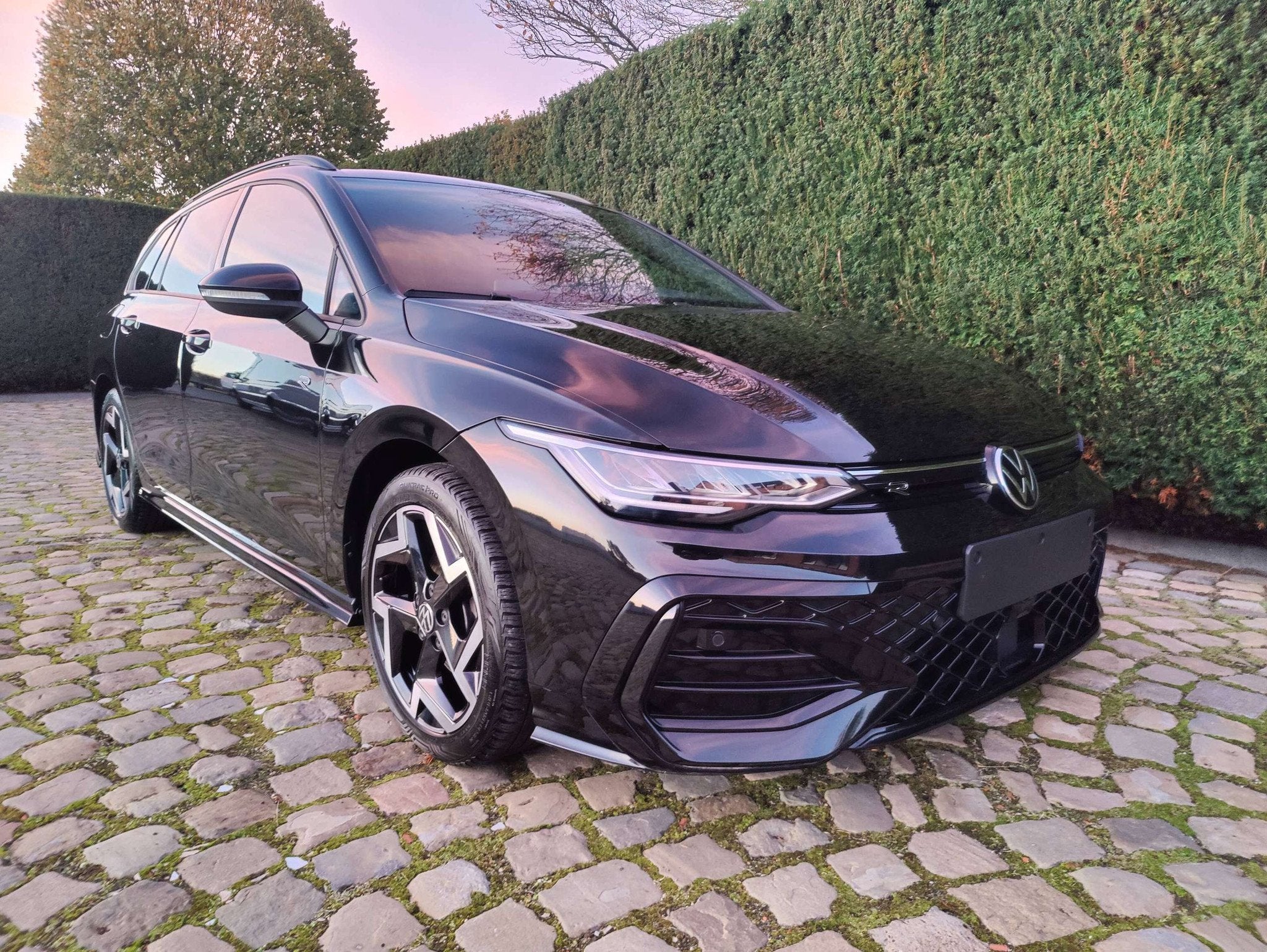 Volkswagen Golf Variant 8,5 Variant 1.5 TSI R-line, Auto's, Voorwielaandrijving, 4 cilinders, Alcantara, Zwart