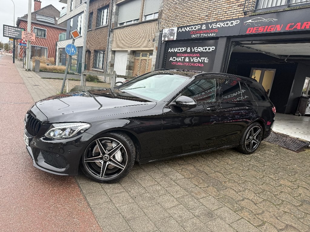 Mercedes-Benz C 200 d (2200cc Mercedes)Pack AMG Xenon Cuir, Autos, Cuir, Achat, Entreprise, Carnet d'entretien