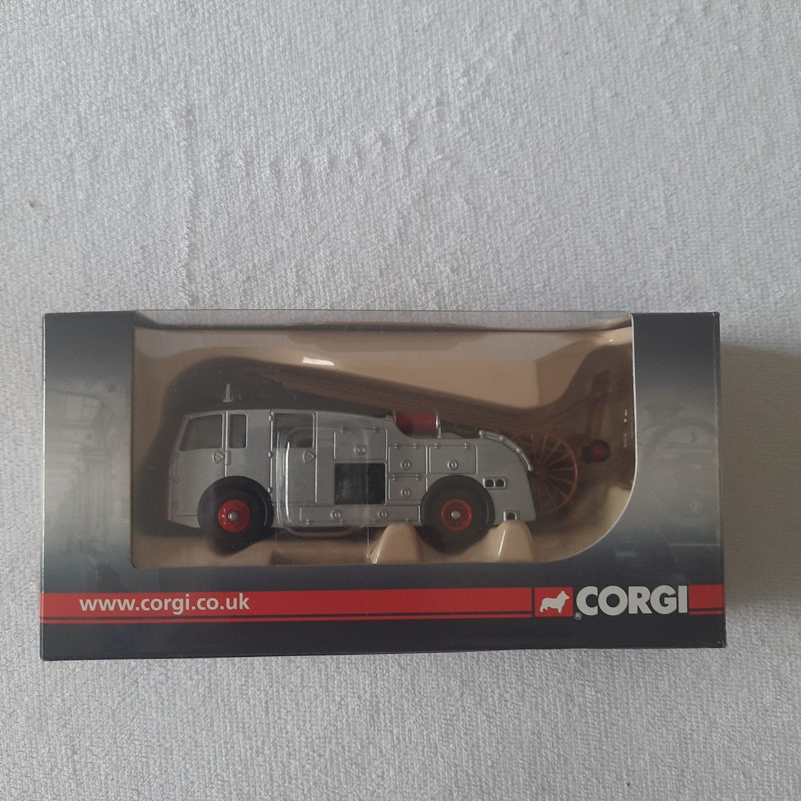 CORGI TRACKSIDE 1:76 =HO/OO* DENNIS F12 SILVER FIRETR. *NOUV, Hobby & Loisirs créatifs, Voitures miniatures | 1:87, Enlèvement