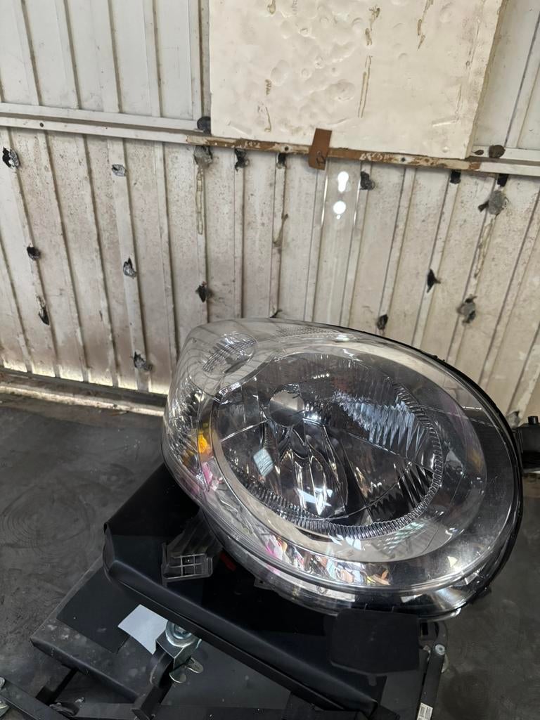 Koplamp rechtsvoor Citroën C1 met schade, Auto-onderdelen, Ophalen, Citroën