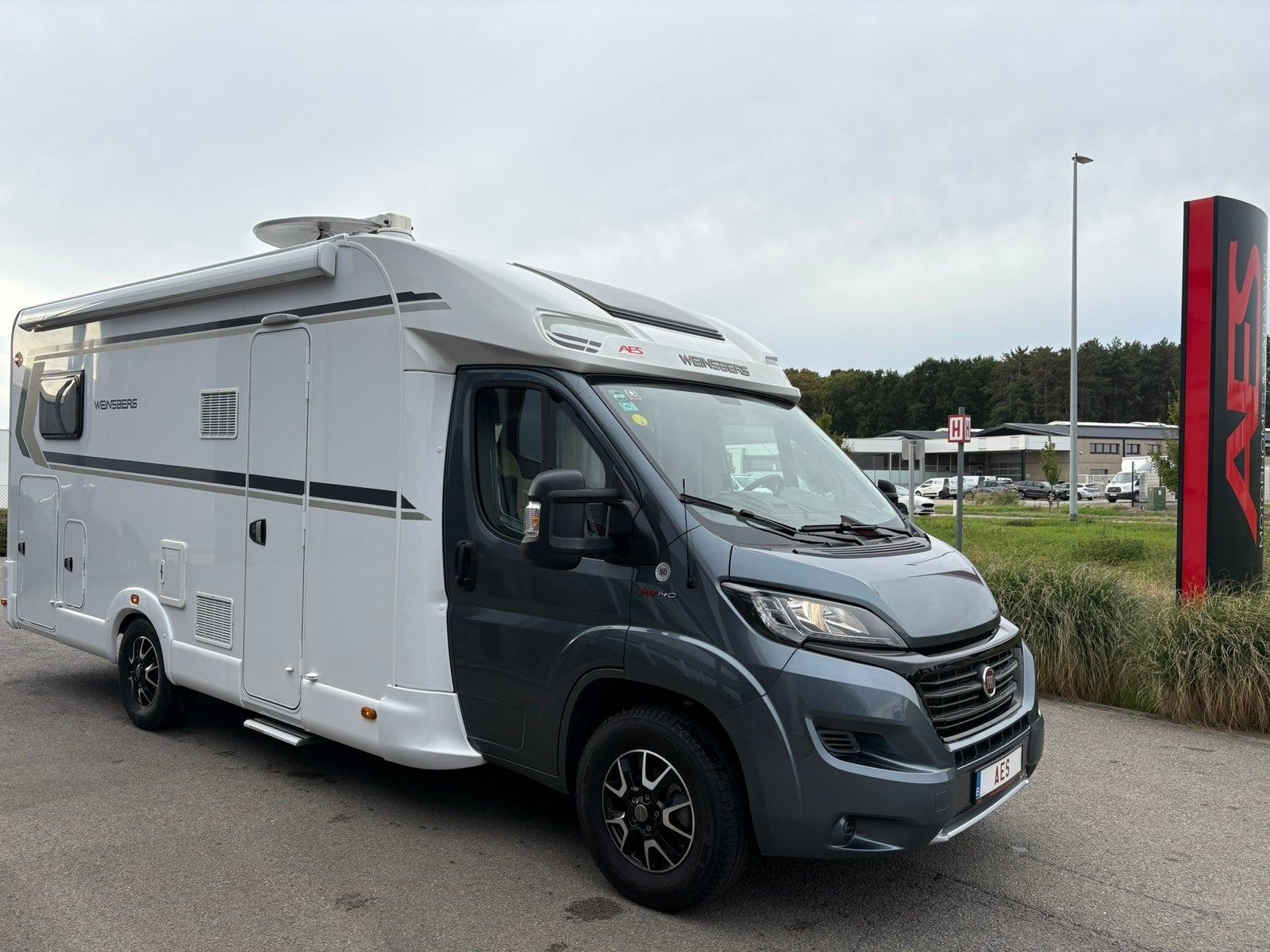Weinsberg CaraSuite 700 ME, Caravans en Kamperen, Weinsberg, TV, Bedrijf, Luifel