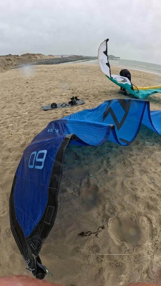 Orbit nord 9 m (2023), Sports nautiques & Bateaux, Kitesurf, Enlèvement ou Envoi, 9 m², Pas de planche, Utilisé