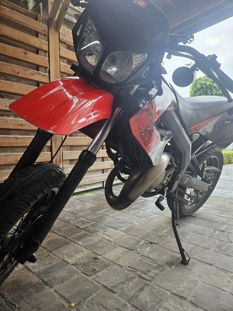 Brommer Derbi Senda xtreme edition, Fietsen en Brommers, Ophalen, Derbi