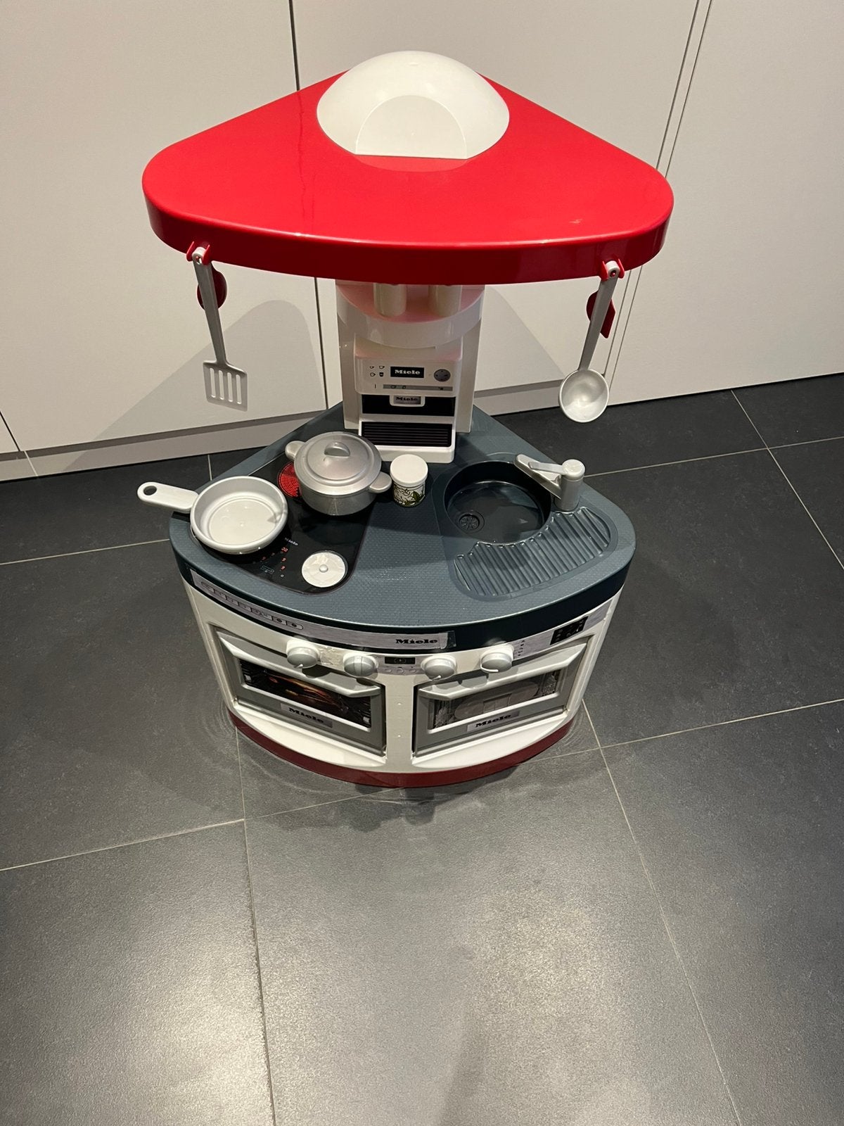 Miele kinderkeuken, Enfants & Bébés, Jouets | Jouer aux cuisines, Enlèvement, Comme neuf
