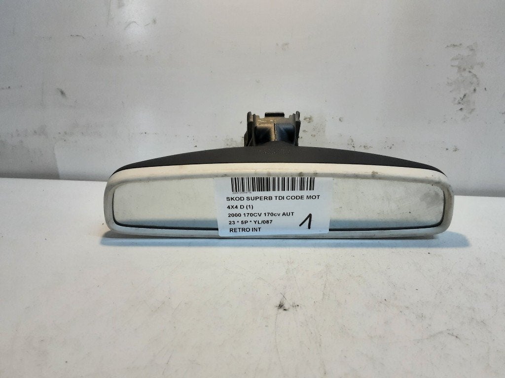 BINNENSPIEGEL Skoda Superb (NZ3) (01-2023/-) (3Q0857511F), Auto-onderdelen, Gebruikt, Mevr. I. Hauben, Skoda, Rue de l'Espoir 34 34
4030  GRIVEGNÉE, BE