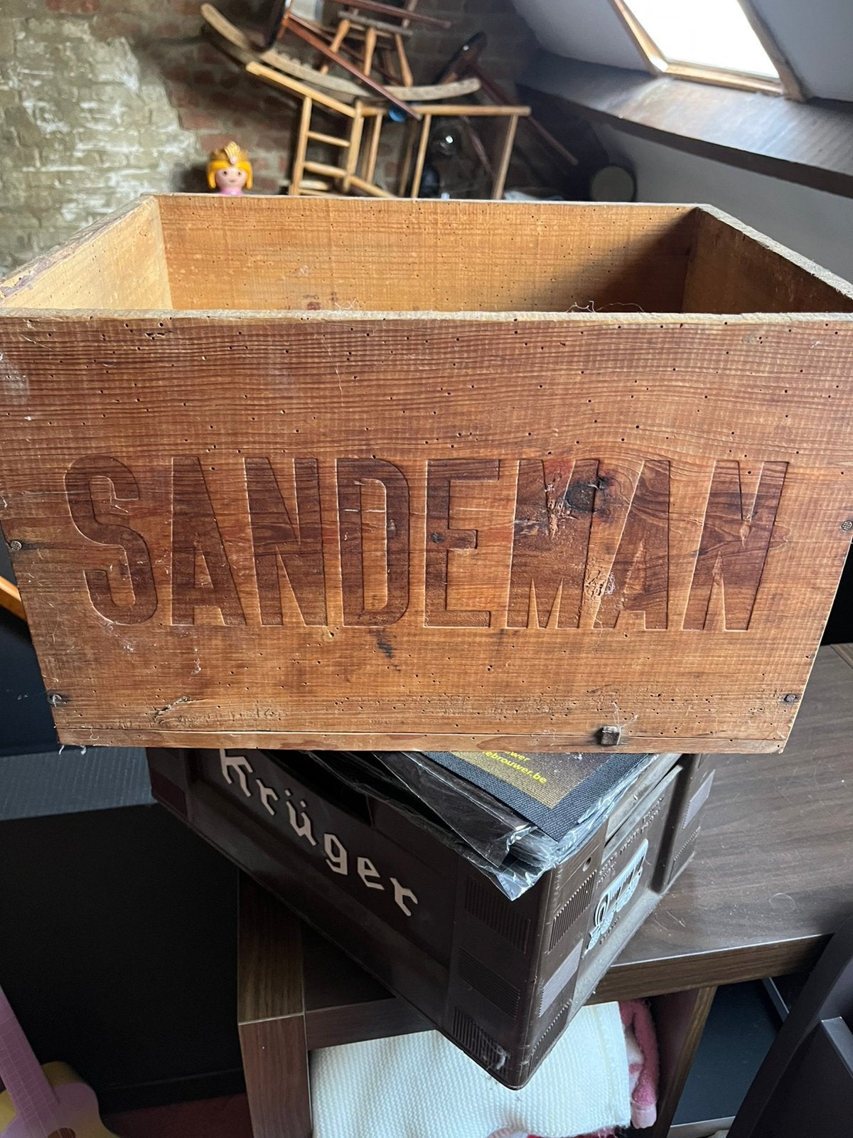 Houten bak sandeman, Ophalen, Zo goed als nieuw