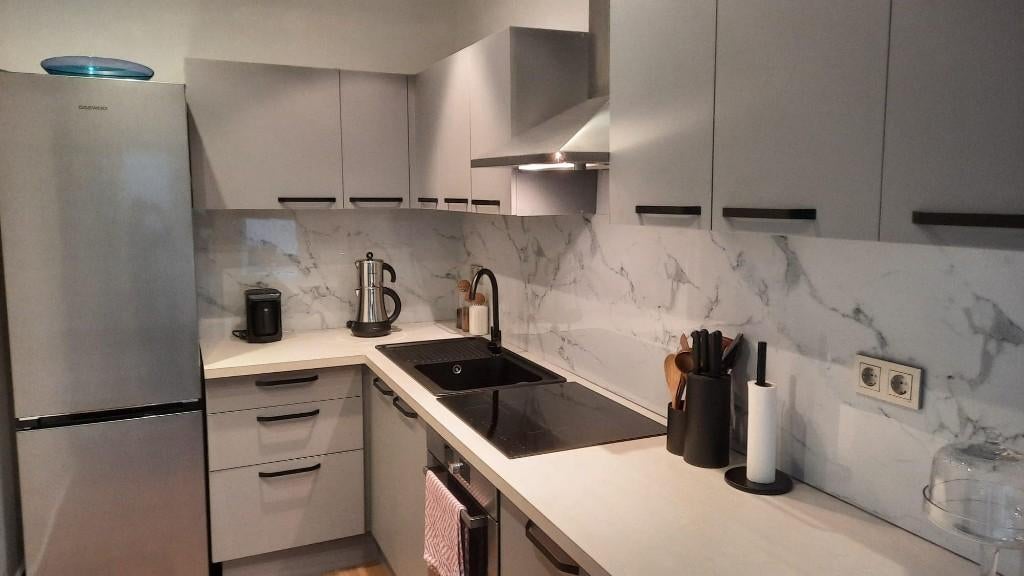 Cuisine équipée sur mesure, Enlèvement, Neuf