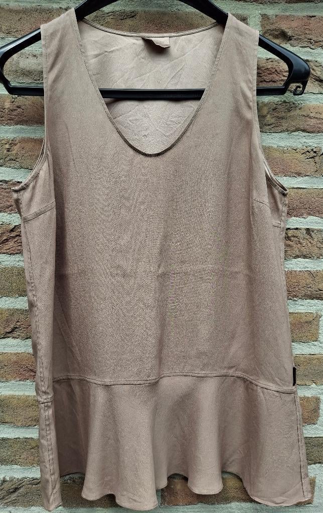 Zijden top 'Brunelli Cucinelli' - maat 40/42, Ophalen of Verzenden, Zo goed als nieuw, Maat 38/40 (M)