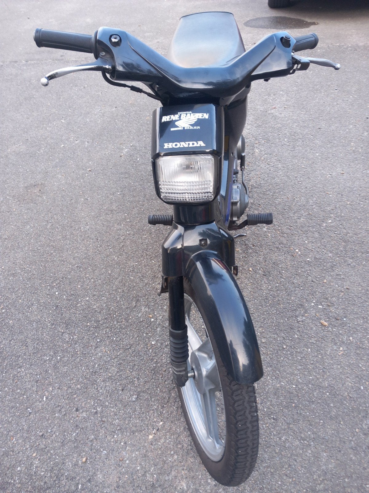 wallaroo, Fietsen en Brommers, Ophalen