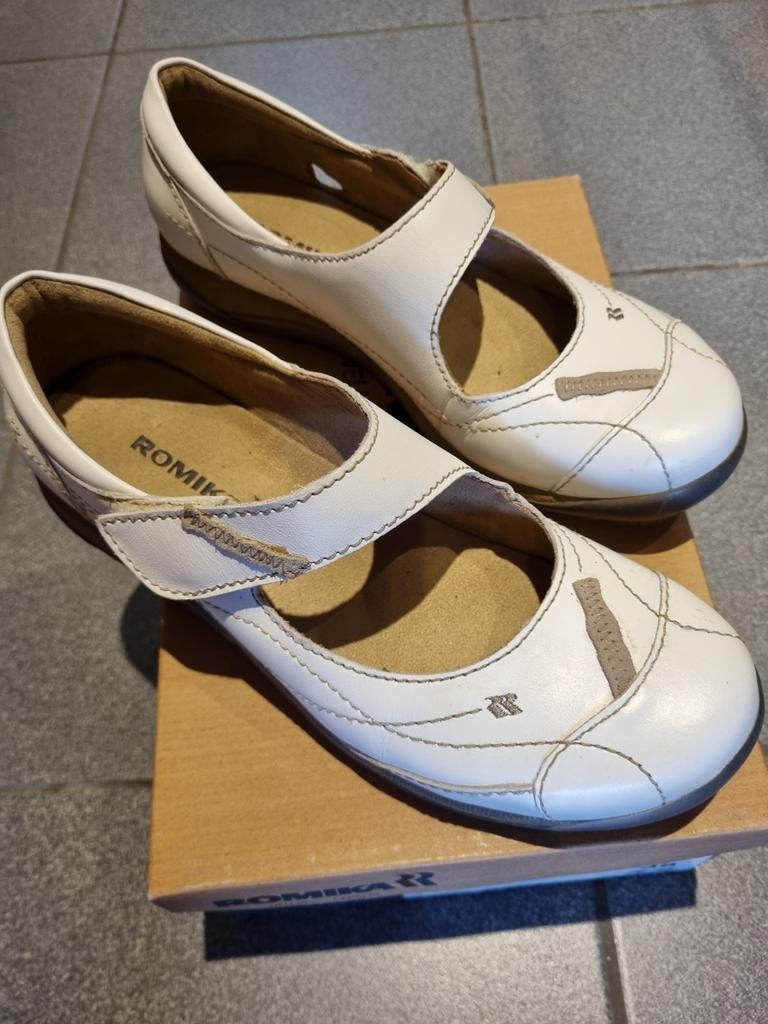 Mooie schoenen, Kleding | Dames, Schoenen, Wit, Zo goed als nieuw, Ophalen, ROMIKA