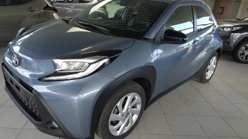 Toyota Aygo X ACTIVE DK (bj 2024), 4 zetels, Stof, Gebruikt, 110 g/km