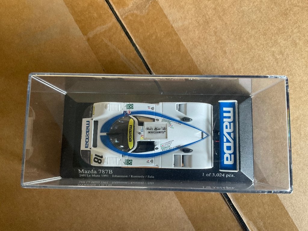 Mazda 1:43, Enlèvement ou Envoi, Neuf