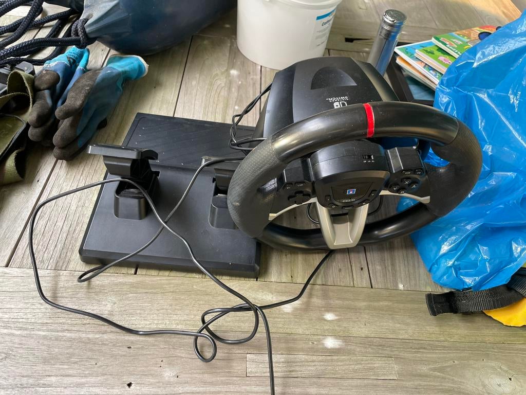 Stuur en pedalen -> nintendo switch, Games en Spelcomputers, Ophalen, Zo goed als nieuw