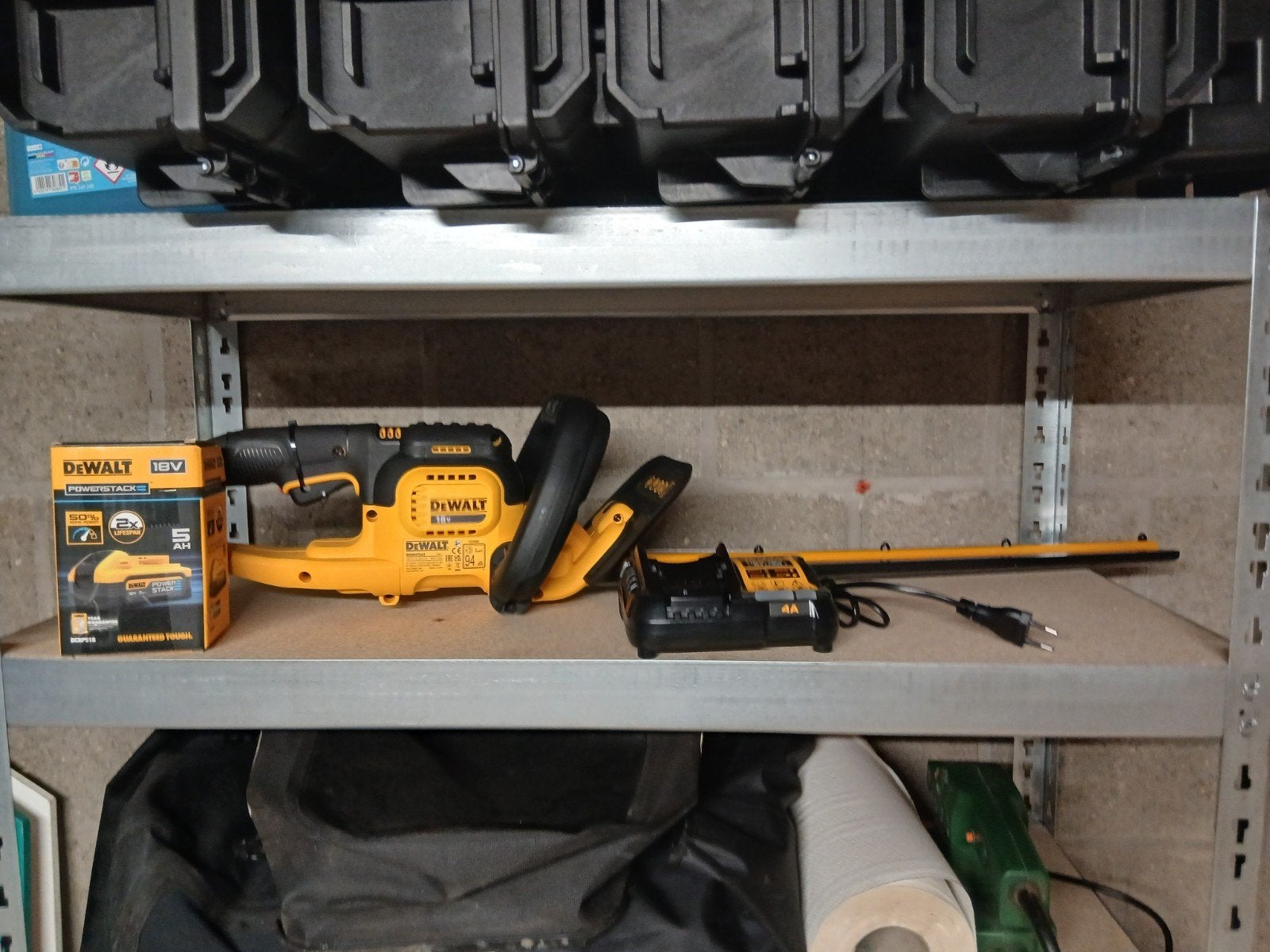 Dewalt heggenschaar 18v, Tuin en Terras, Ophalen, Accu
