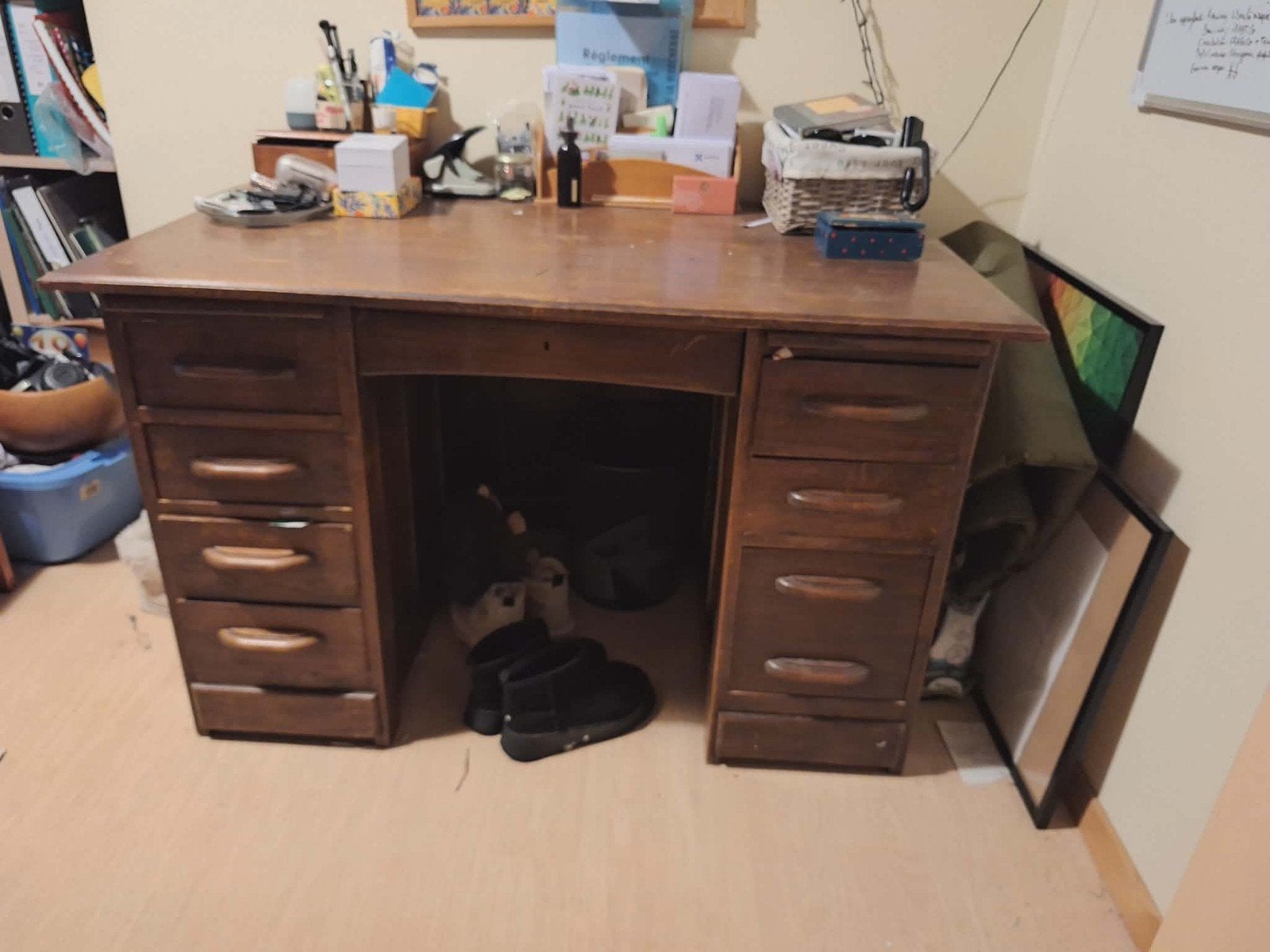Ancien bureau de maître en bois massif, Enlèvement
