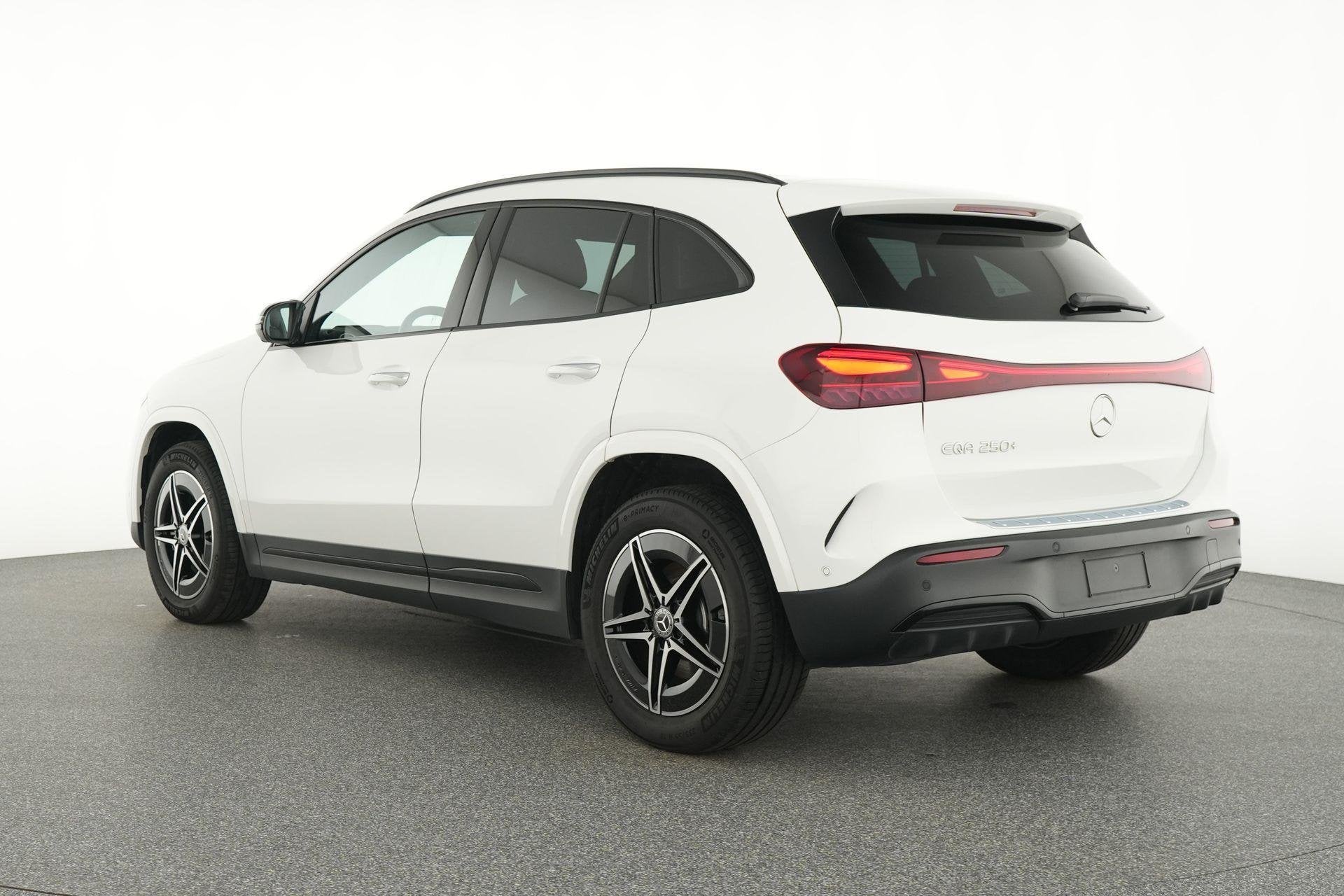 Mercedes-Benz EQA-Klasse 250+ AMG Line (automatique), Achat, Euro 6, Entreprise, Noir