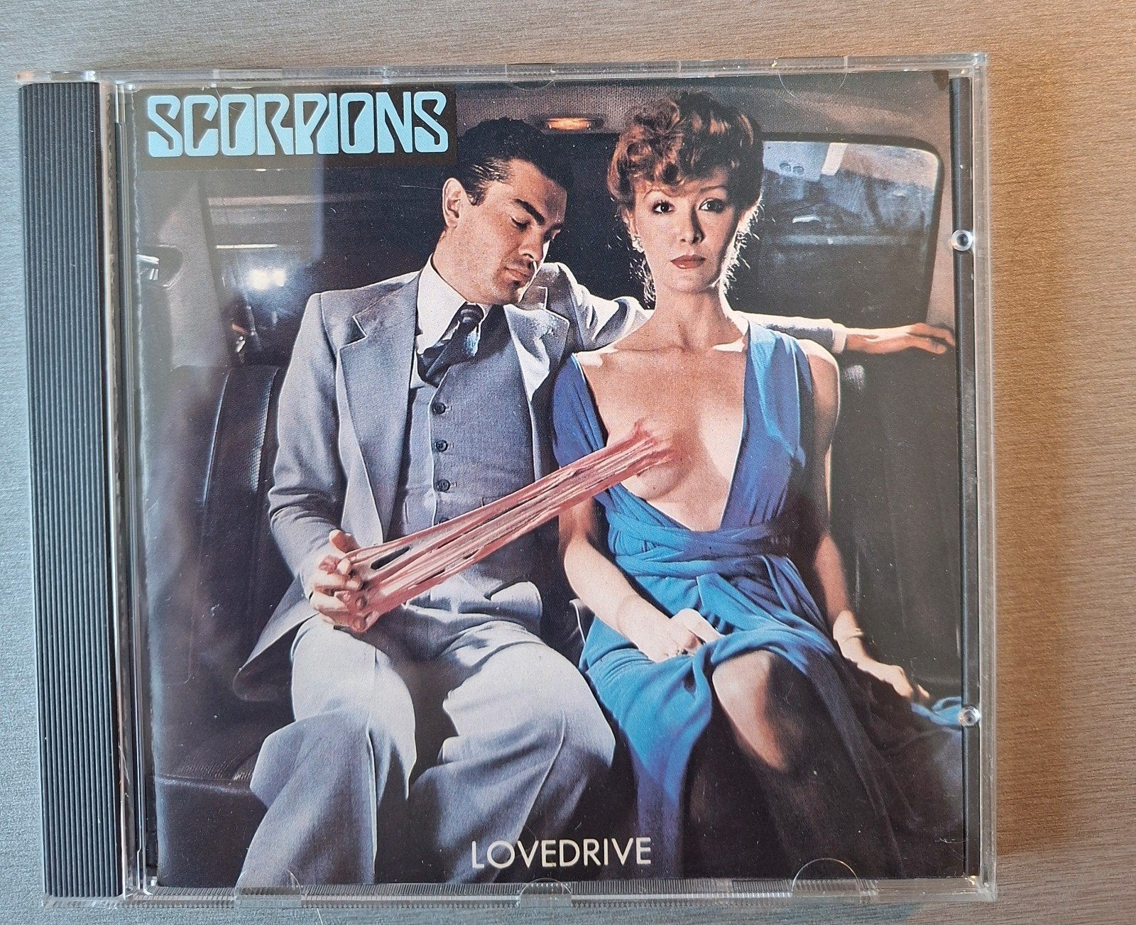 CD. Des scorpions. Love Drive., CD & DVD, CD | Hardrock & Metal, Utilisé, Enlèvement ou Envoi