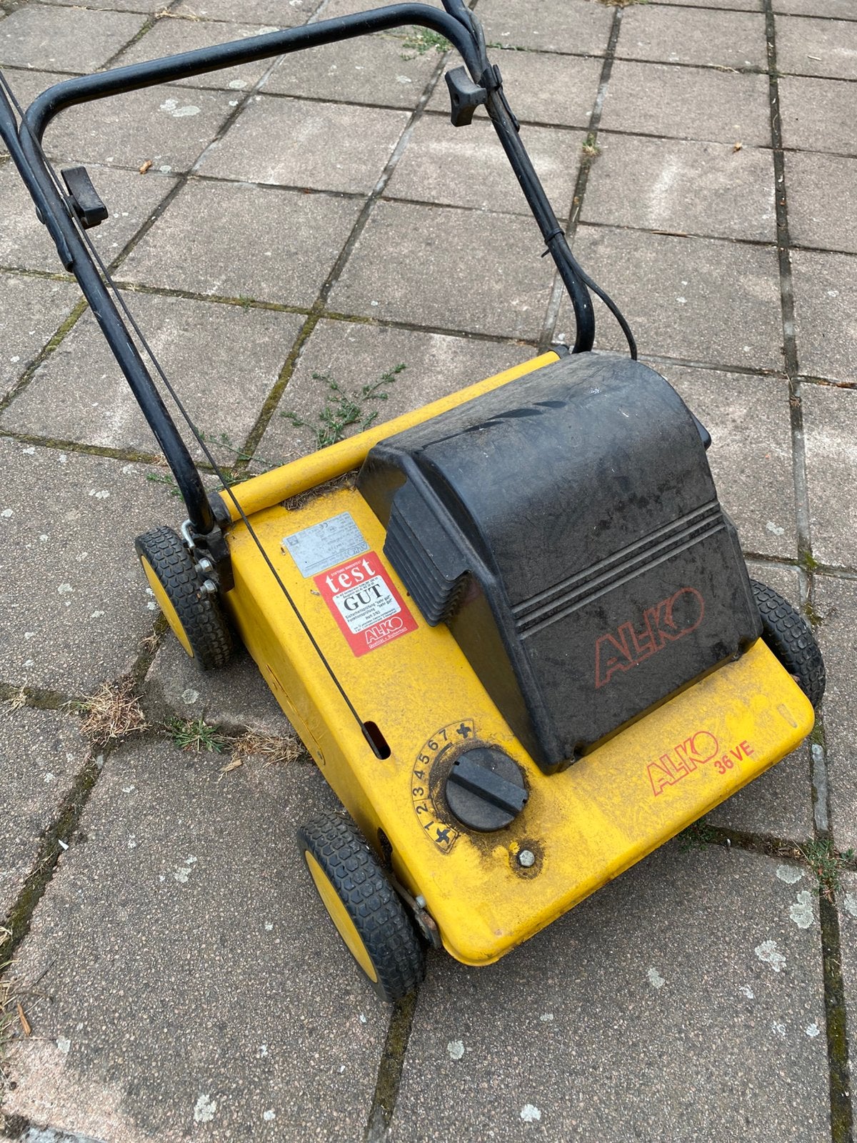 Verticuteer machine Te Huur, Jardin & Terrasse, Scarificateurs, Enlèvement, Comme neuf