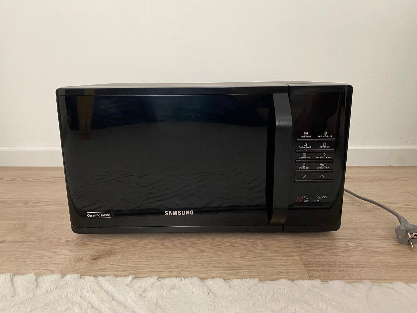 Samsung microgolfoven 800W – 23L, Elektronische apparatuur, Ophalen, Zo goed als nieuw, Microgolfoven, Draaiplateau