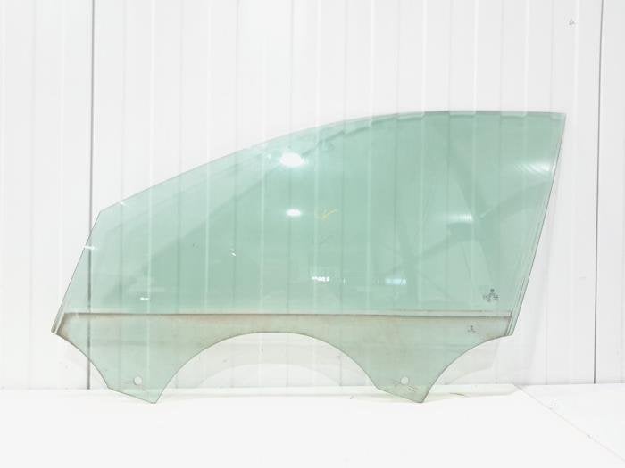 Vitre portière 4portes avant gauche d'un Volkswagen Passat, Autos : Pièces & Accessoires, Volkswagen, -, 3 mois de garantie, Utilisé