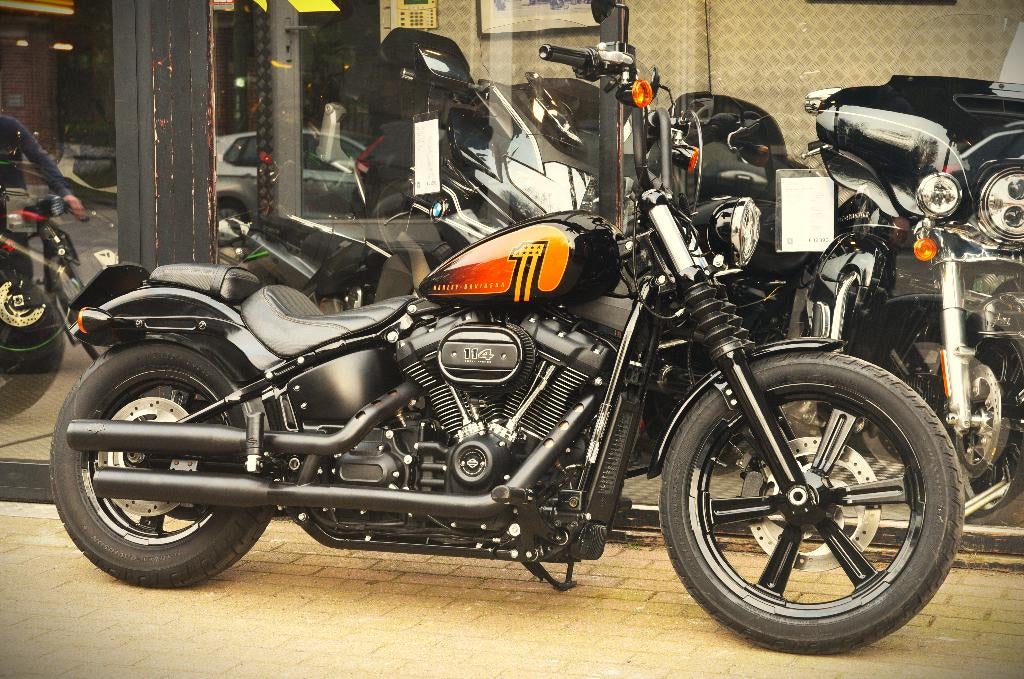 HARLEY DAVIDSON STREET BOB 114 ***MOTOVERTE.BE***, Motos, Motos | Harley-Davidson, Poignées chauffantes, Entreprise, 1868 cm³