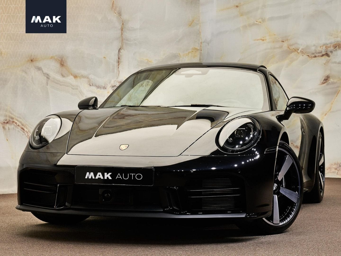 Porsche 992 3.0 Carrera , SportDesign, 21", pano, Bose, Spor, Autos, Achat, Entreprise, Noir, Ordinateur de bord