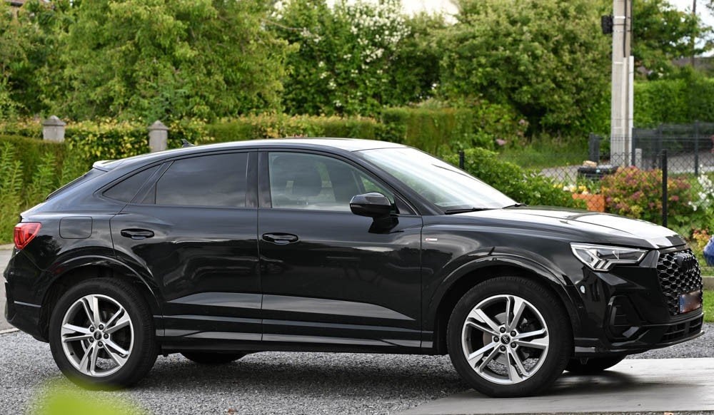 Audi Q3 Sportback S-line 35 TDI, Autos, Audi, Particulier, Q3, ABS, Caméra de recul, Phares directionnels, Airbags, Air conditionné