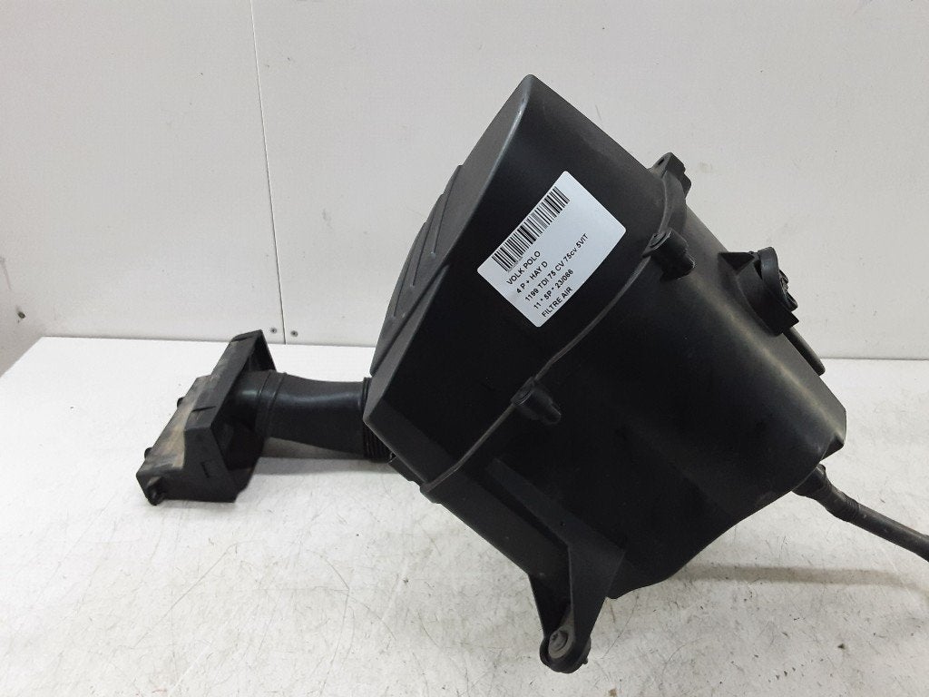FILTRE À AIR Volkswagen Polo V (6R) (6R0129601G), Volkswagen, Mevr. I. Hauben, Utilisé, Rue de l'Espoir 34 34
4030  GRIVEGNÉE, BE