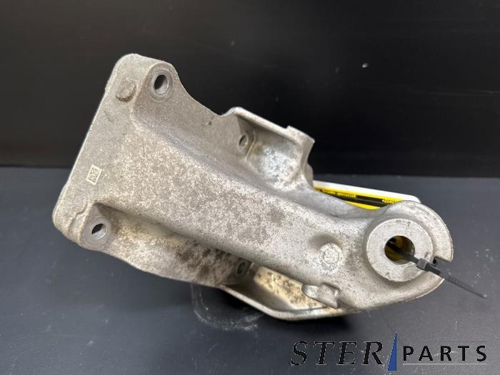 Support moteur d'un Mercedes Sprinter, 3 mois de garantie, Utilisé, -, -
