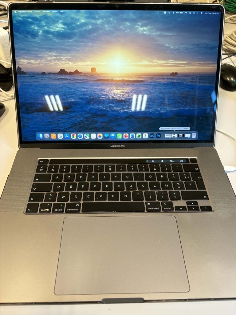APPLE MAC BOOK PRO I9 INTEL CORE 2,3 Mhz, Informatique & Logiciels, MacBook Pro, Enlèvement ou Envoi, 8 GB, 16 pouces