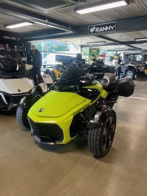Can-am spyder F3-S 2022 met garantie, Motos, Plus de 35 kW, 3 cylindres, 1330 cm³